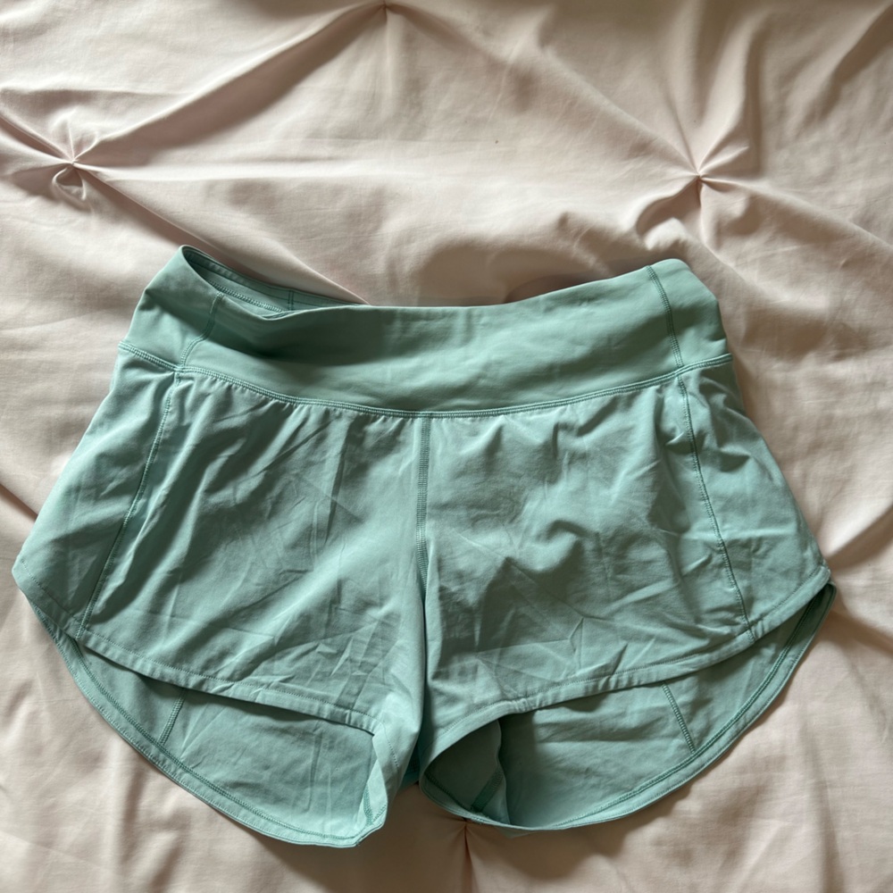 Lululemon speed up shorts 4 inch